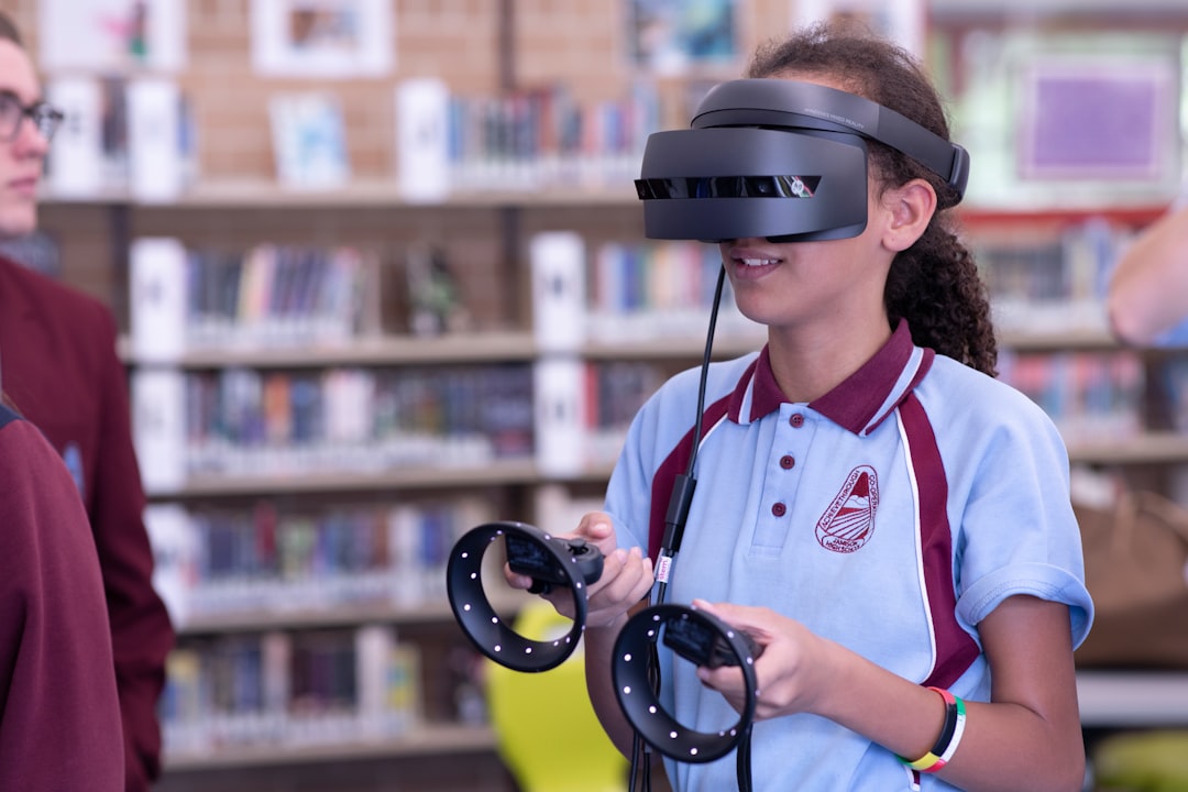 Virtual reality headset